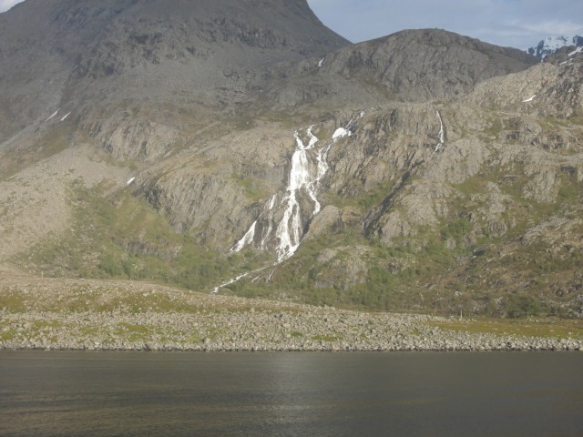 Hurtigruten_2015-06-24_20-14